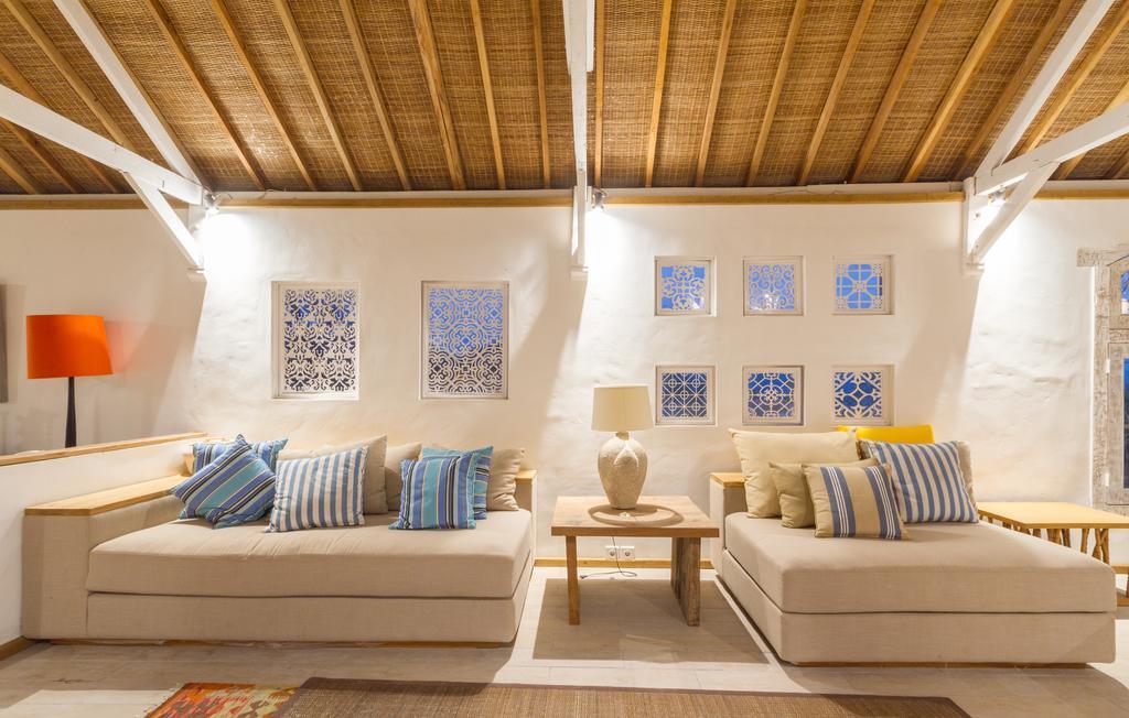 Villa Shelra ギリ島 エクステリア 写真