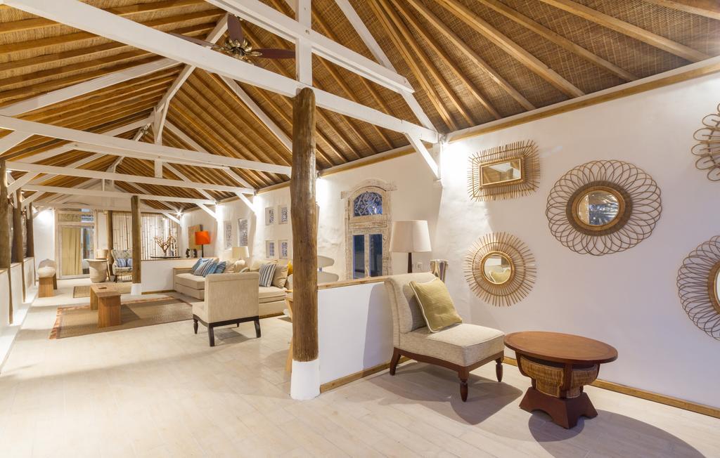 Villa Shelra ギリ島 エクステリア 写真