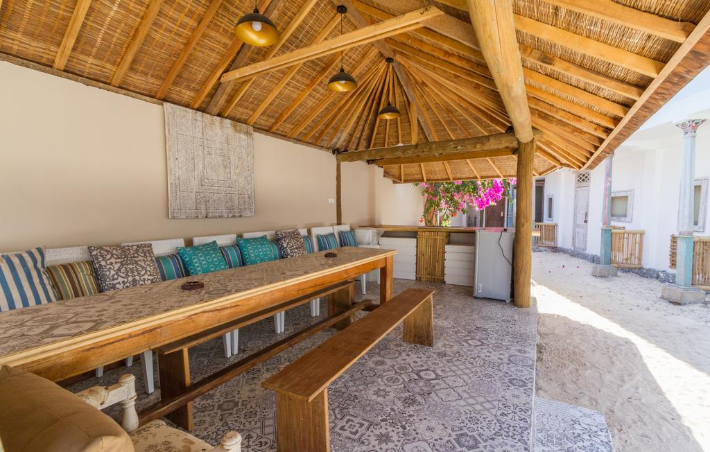 Villa Shelra ギリ島 エクステリア 写真